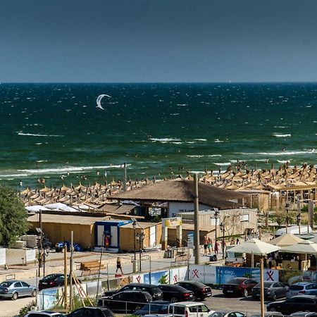 Alezzi Sunwaves Leilighet Năvodari Eksteriør bilde